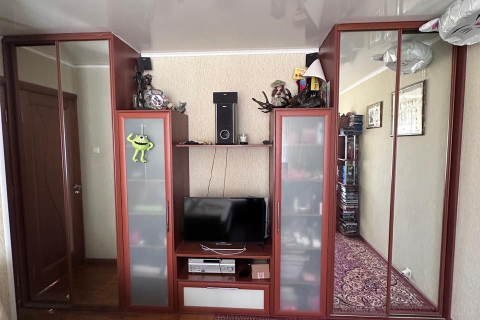 Продаётся 3-комнатная квартира, 65 м²