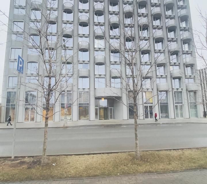 Продаётся 4-комнатная квартира, 108.7 м²