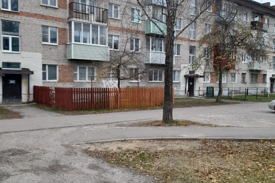 Продаётся 2-комнатная квартира, 42.3 м²