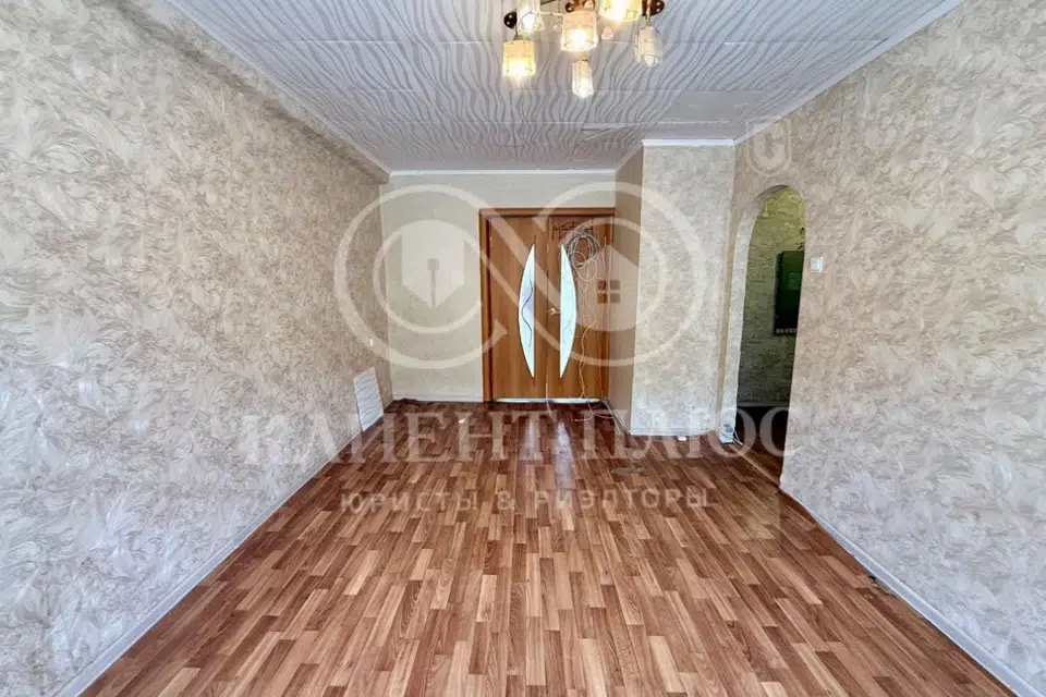 Продаётся 2-комнатная квартира, 42.4 м²