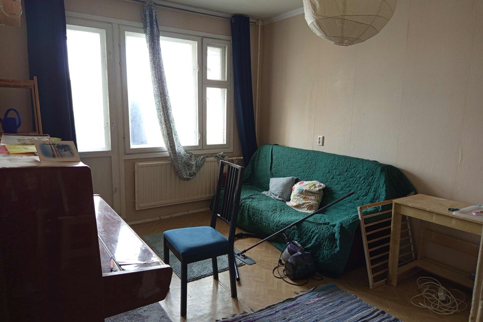 Продаётся 1-комнатная квартира, 35.7 м²
