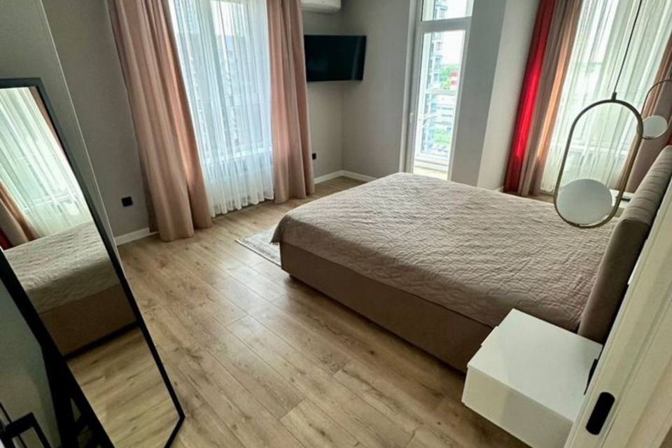 Сдаётся 1-комнатная квартира, 38 м²