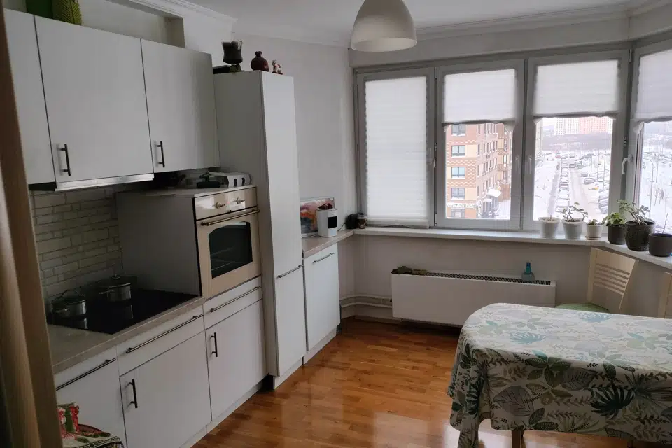 Продаётся 3-комнатная квартира, 76.1 м²