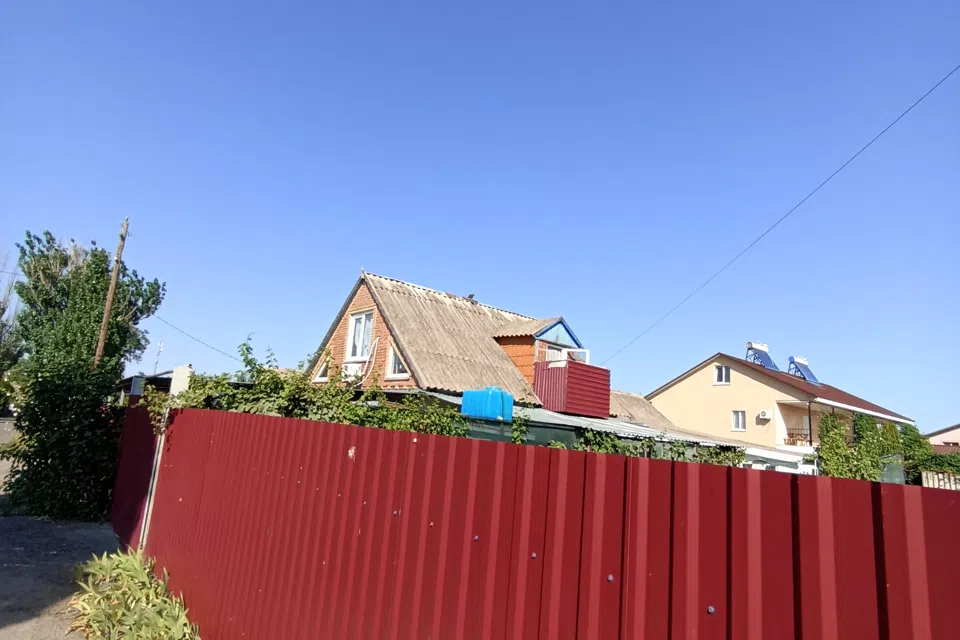 Продаётся 2-этажный дом, 110 м²