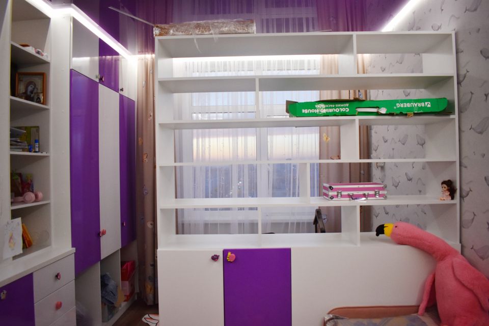 Продаётся 3-комнатная квартира, 59.8 м²