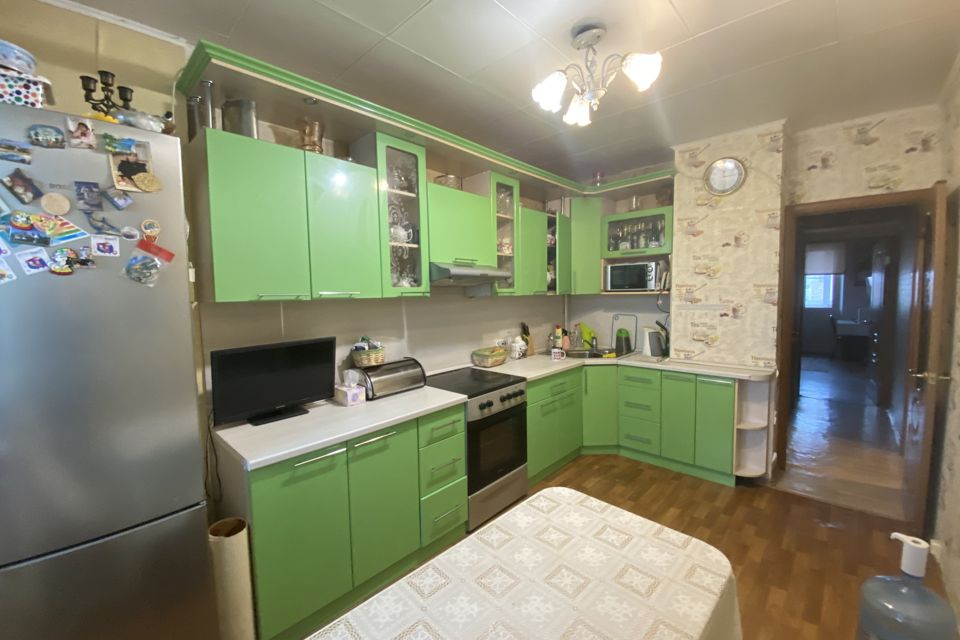 Продаётся 2-комнатная квартира, 61.5 м²