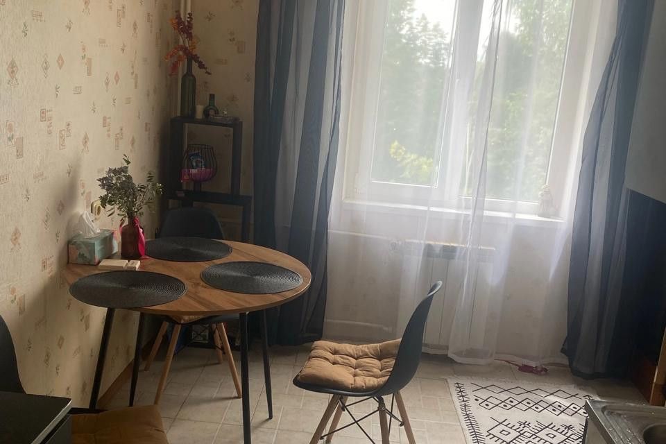 Продаётся 2-комнатная квартира, 52.4 м²