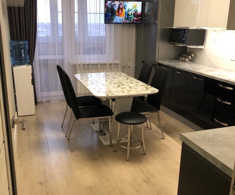 Продаётся 2-комнатная квартира, 70 м²