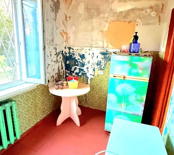 Продаётся 1-комнатная квартира, 42 м²