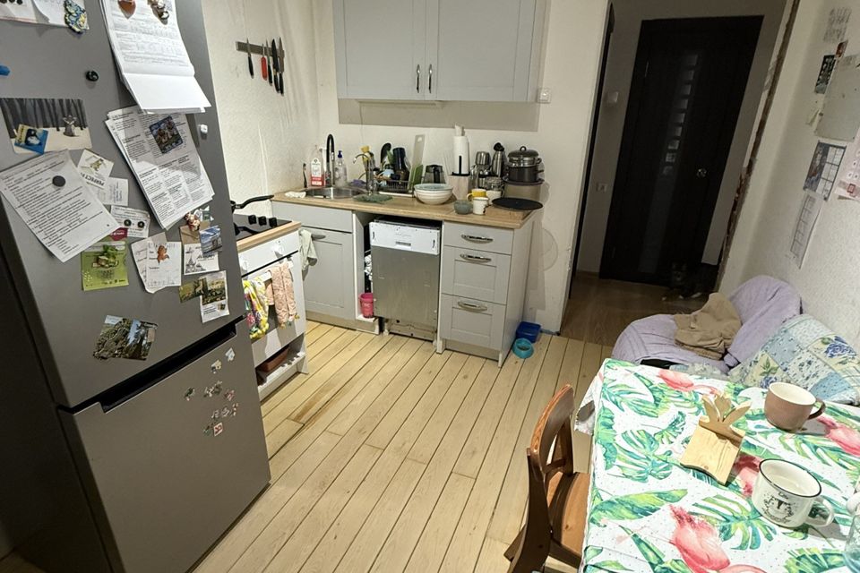 Продаётся 1-комнатная квартира, 49.2 м²
