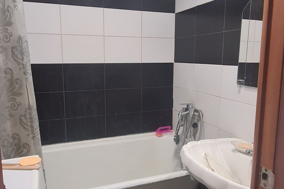 Продаётся 2-комнатная квартира, 48.5 м²