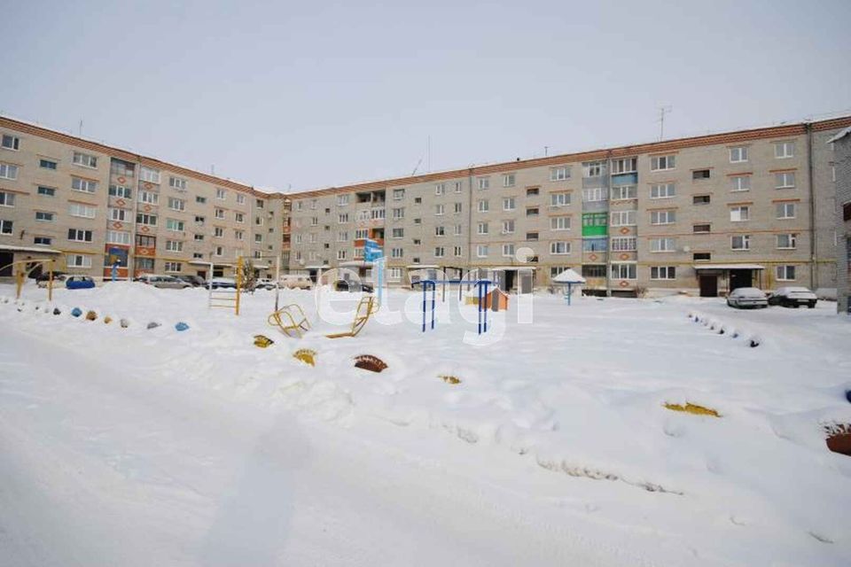 Продаётся 3-комнатная квартира, 60 м²