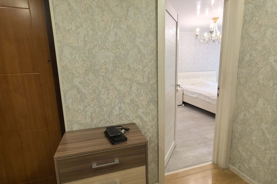Продаётся 4-комнатная квартира, 76.1 м²