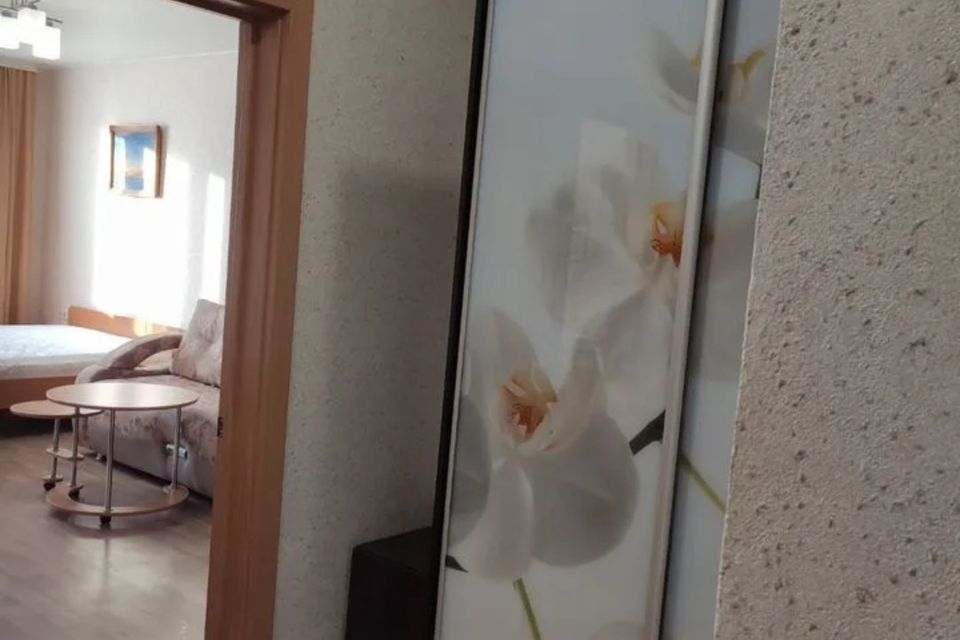 Продаётся 1-комнатная квартира, 42.4 м²