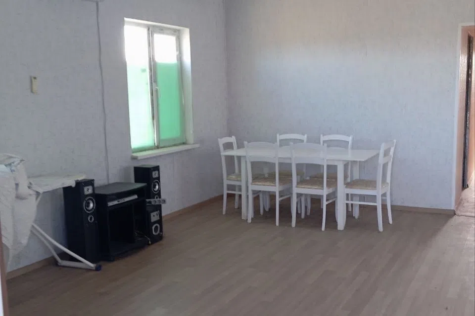 Продаётся 4-этажный дом, 80 м²