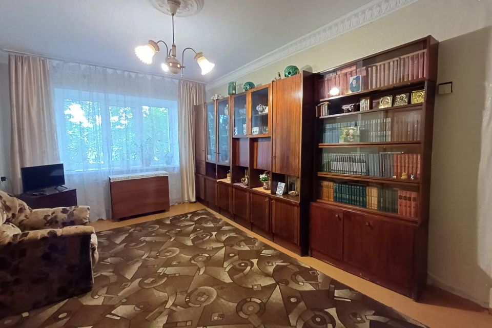 Продаётся 3-комнатная квартира, 53.5 м²