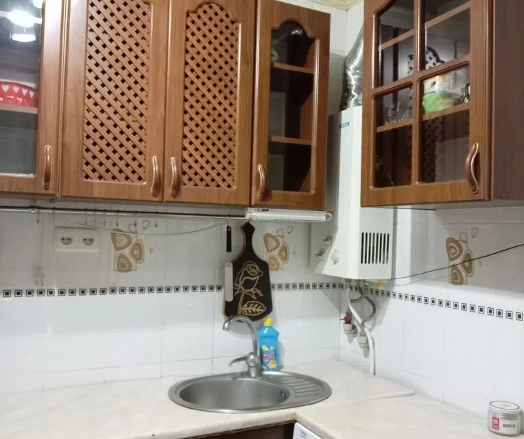 Продаётся 3-комнатная квартира, 57.6 м²