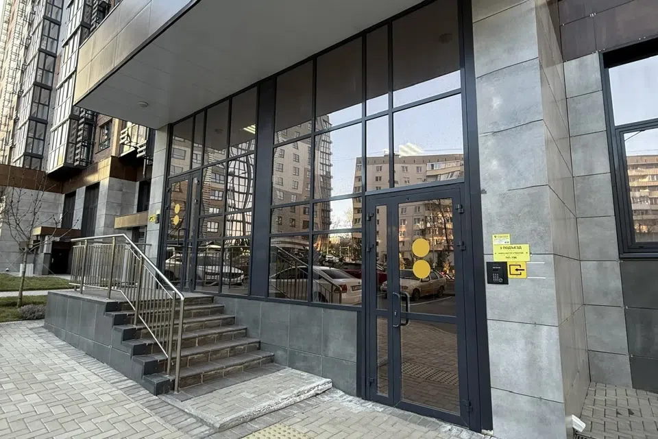 Продаётся 2-комнатная квартира, 58.6 м²