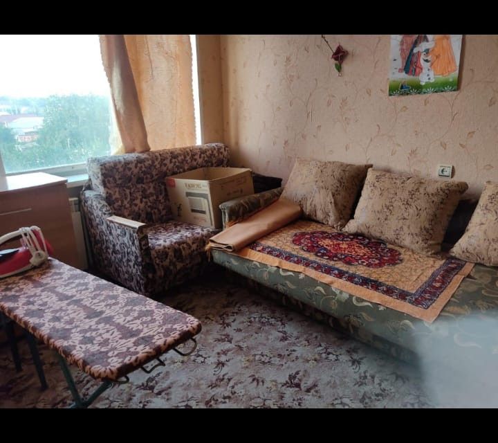Продаётся 4-комнатная квартира, 74.5 м²