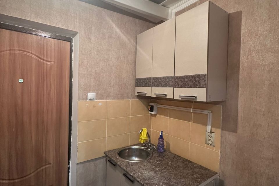 Продаётся 1-комнатная квартира, 12.8 м²