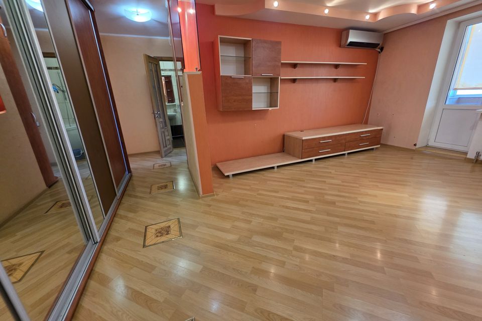 Продаётся 3-комнатная квартира, 73 м²