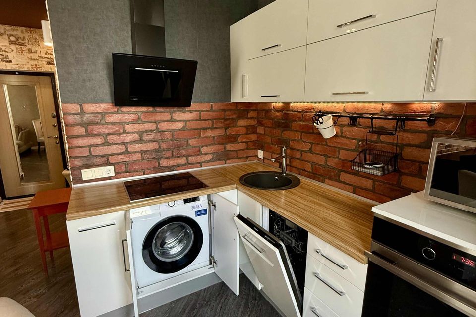 Продаётся 1-комнатная квартира, 35.3 м²