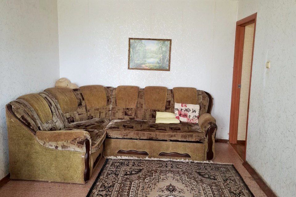 Продаётся 2-комнатная квартира, 43.3 м²