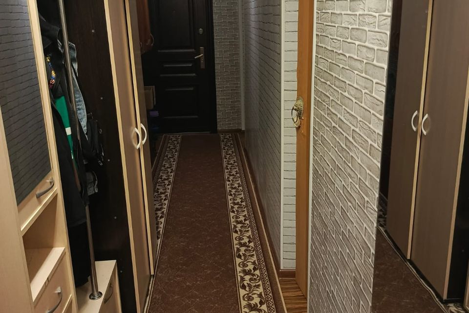 Продаётся 2 комнаты в 2-комн. квартире, 30.5 м²