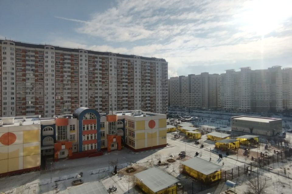 Продаётся 1-комнатная квартира, 37 м²