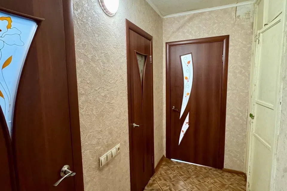 Продаётся 3-комнатная квартира, 58.9 м²