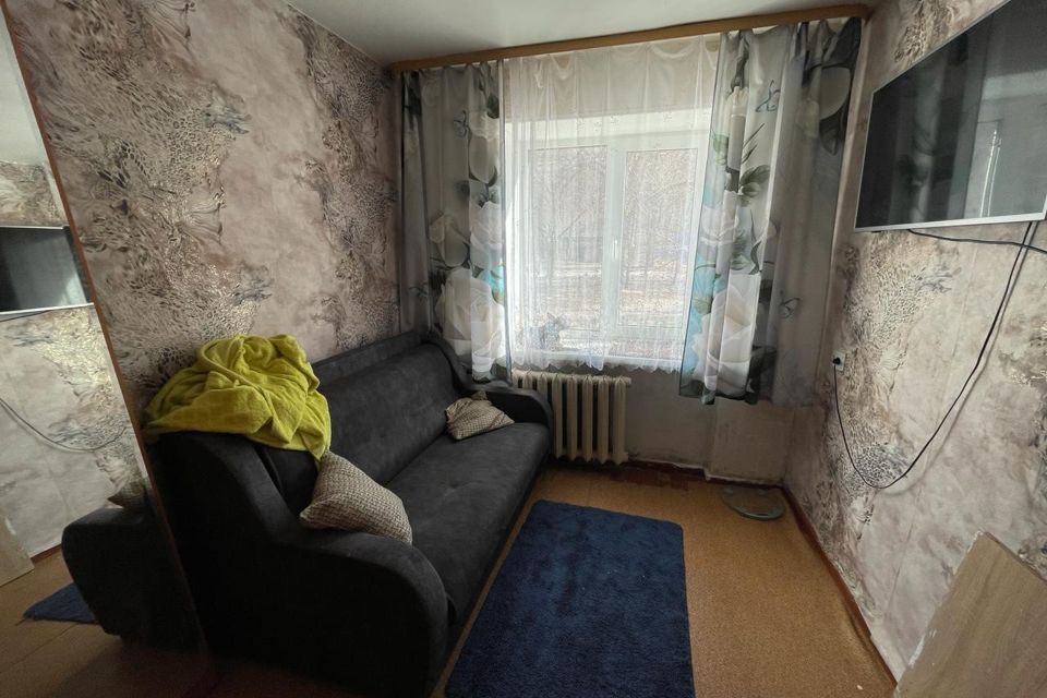 Продаётся 3-комнатная квартира, 55 м²