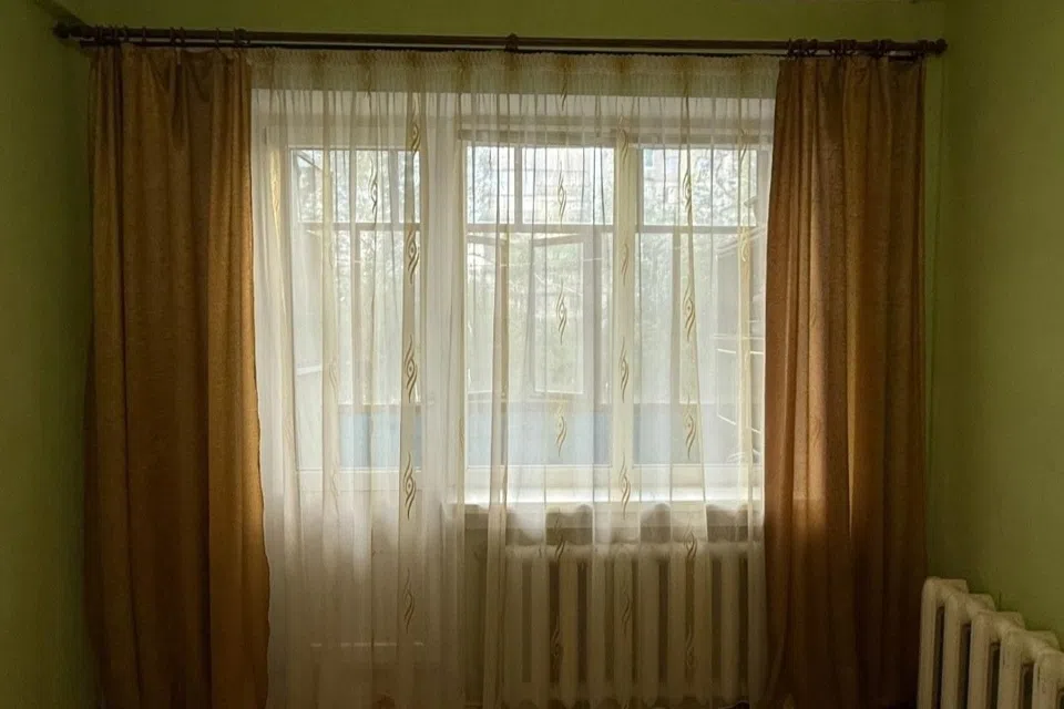 Продаётся 3-комнатная квартира, 65 м²