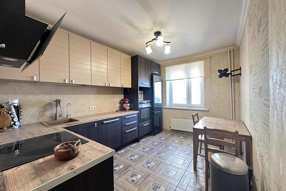 Продаётся 3-комнатная квартира, 71.6 м²