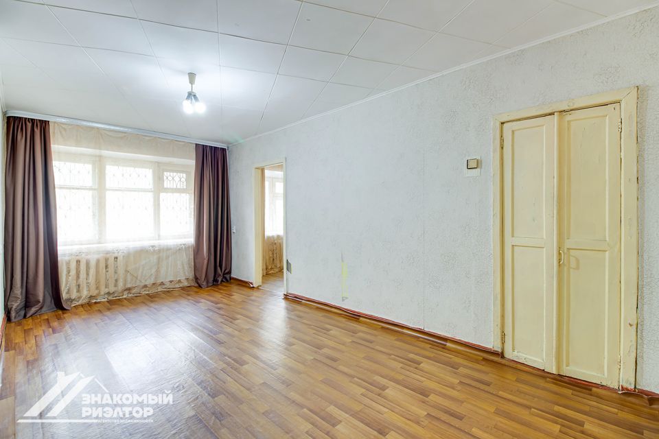Продаётся 2-комнатная квартира, 42.4 м²