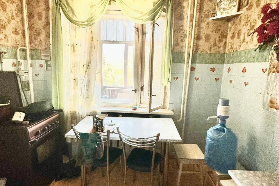 Продаётся 3-комнатная квартира, 64 м²
