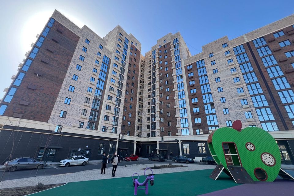 Продаётся 2-комнатная квартира, 61 м²