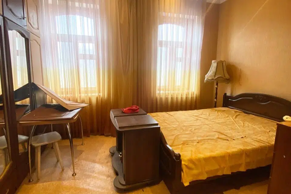 Продаётся 3-комнатная квартира, 62.7 м²