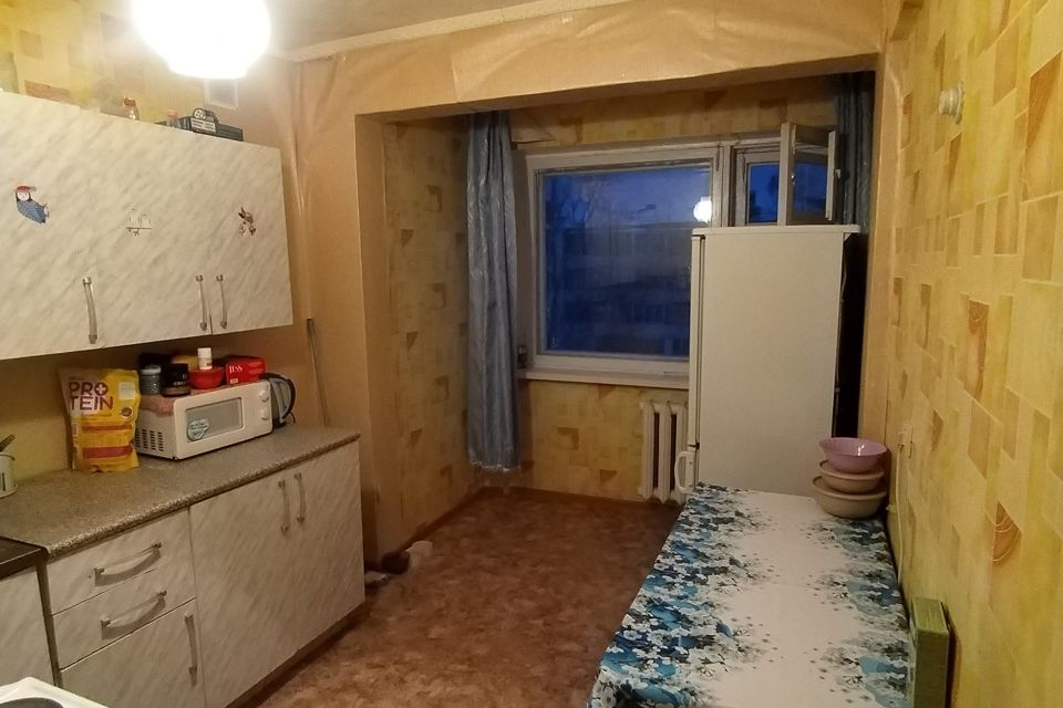 Продаётся 1-комнатная квартира, 38 м²