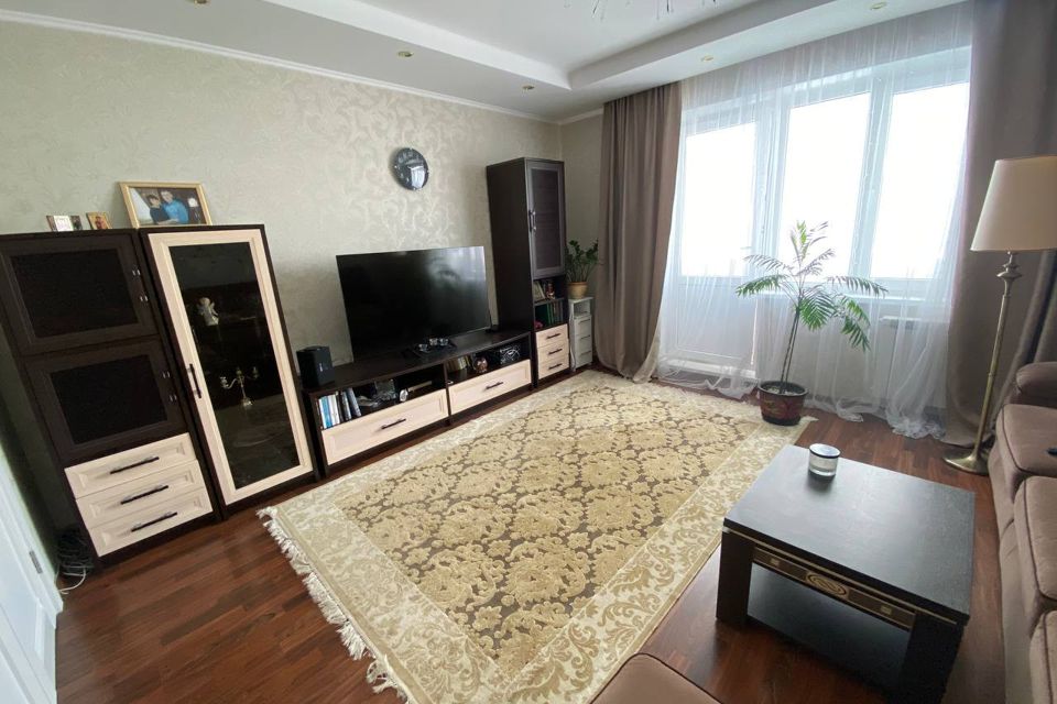 Продаётся 2-комнатная квартира, 54.5 м²