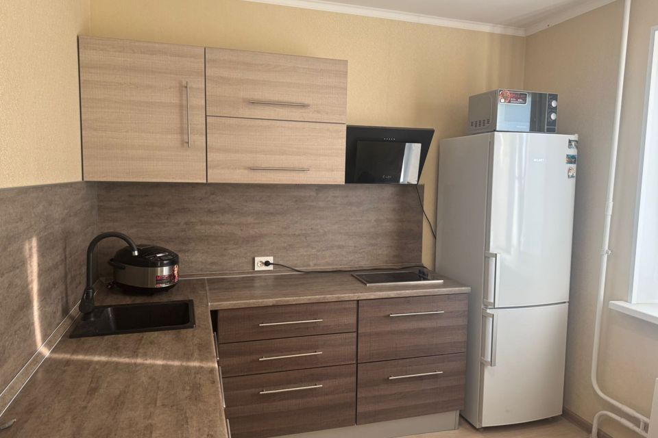 Продаётся 2-комнатная квартира, 61.3 м²
