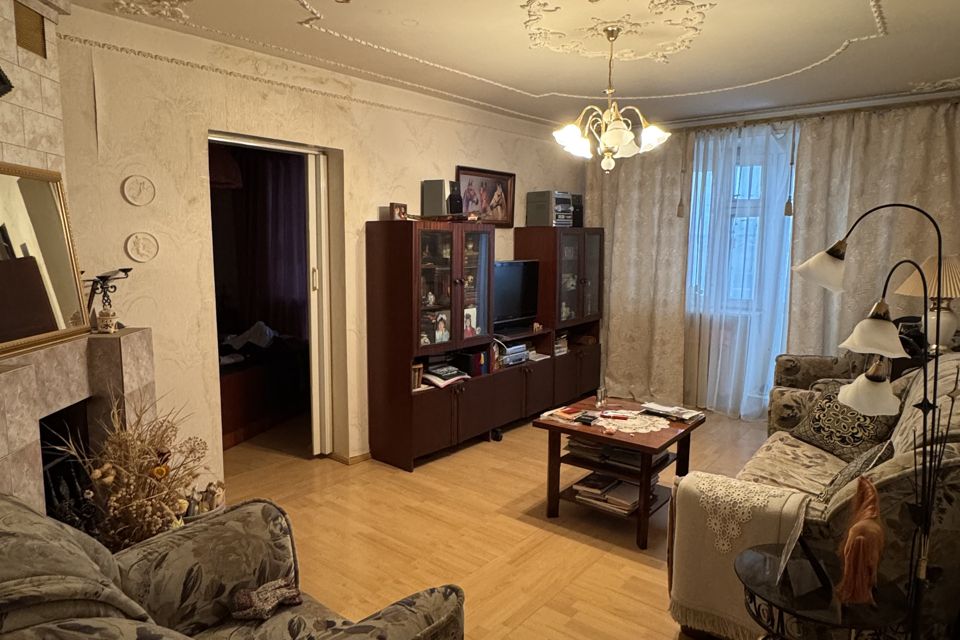 Продаётся 3-комнатная квартира, 63.9 м²