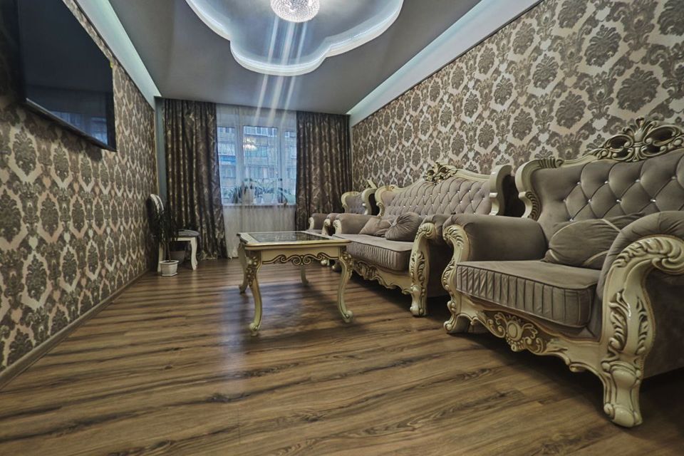 Продаётся 3-комнатная квартира, 65.6 м²