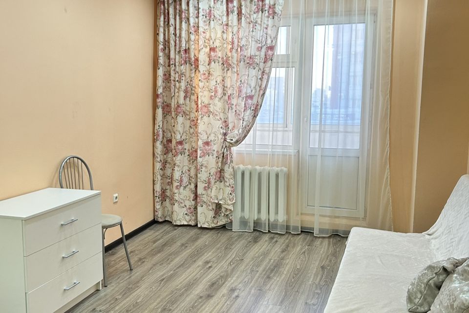 Продаётся 1-комнатная квартира, 43.4 м²