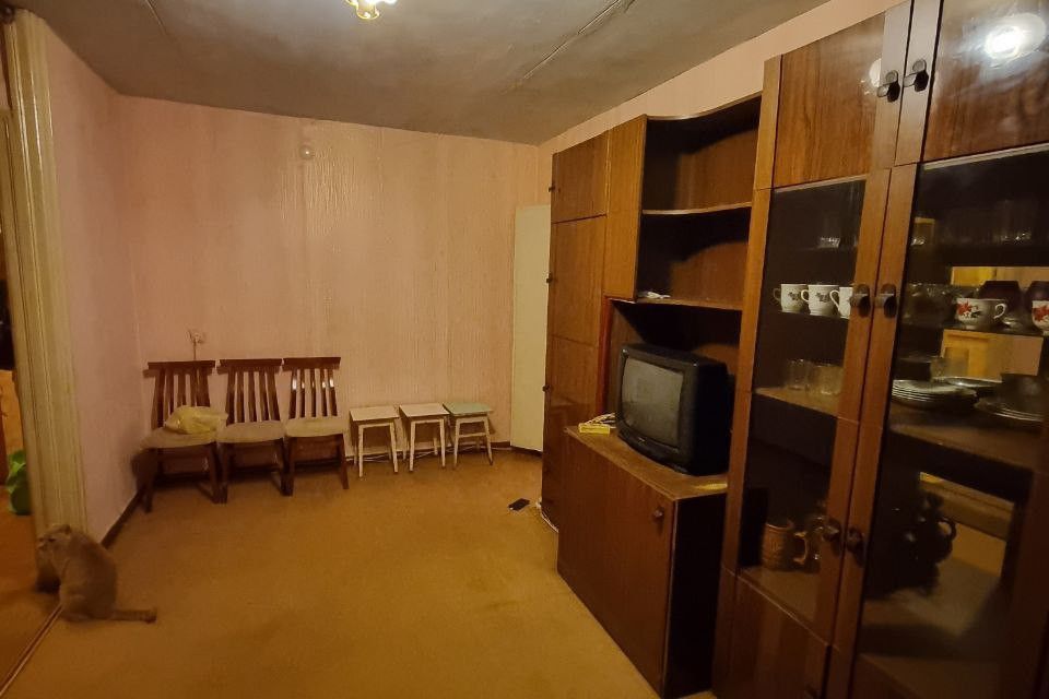 Продаётся 2-комнатная квартира, 41.8 м²