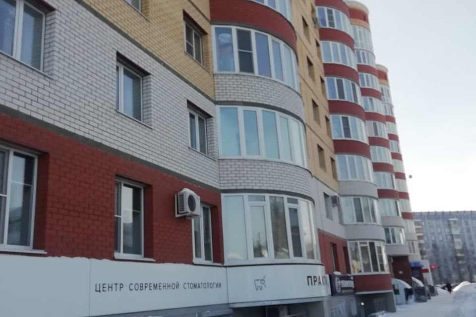 Продаётся 2-комнатная квартира, 56 м²