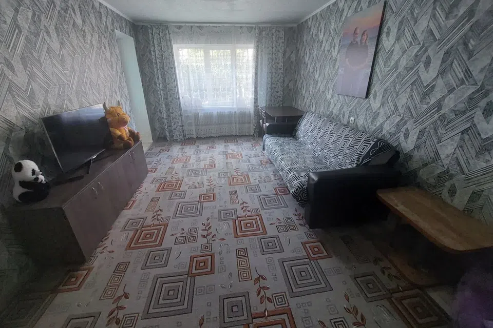 Продаётся 3-комнатная квартира, 70 м²