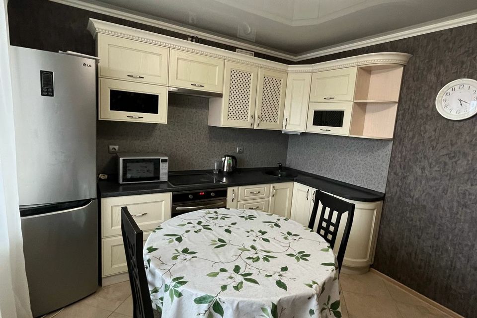 Сдаётся 1-комнатная квартира, 45 м²
