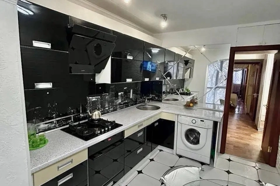 Продаётся 2-комнатная квартира, 52.3 м²