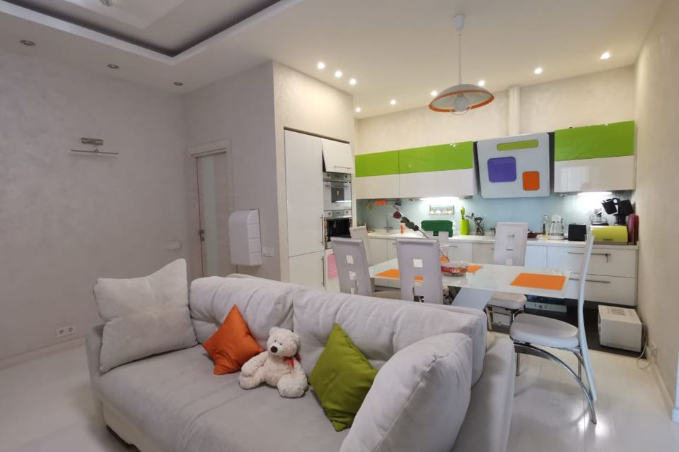 Продаётся 3-комнатная квартира, 104.5 м²