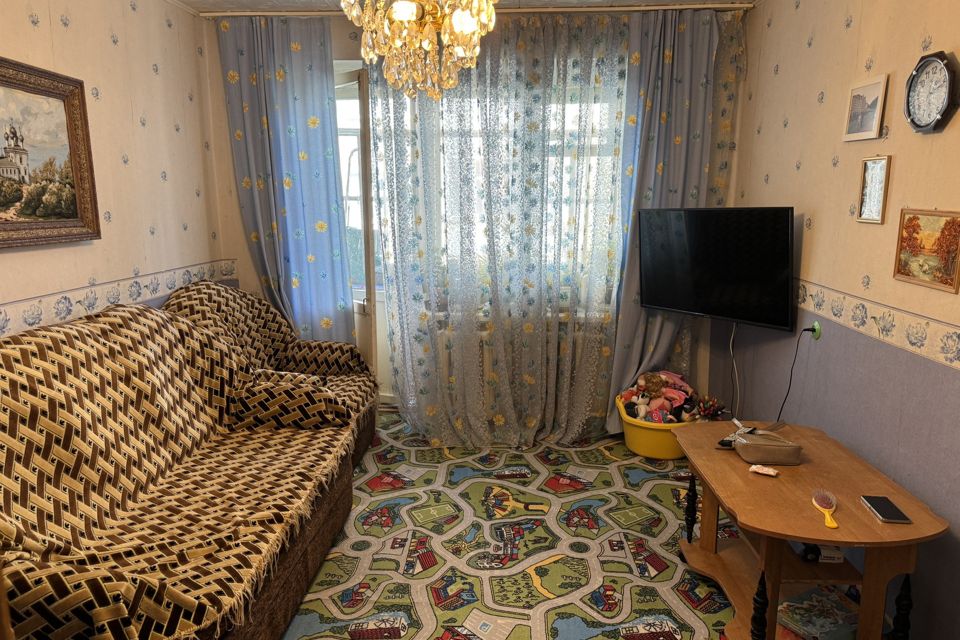 Продаётся 3-комнатная квартира, 51.4 м²